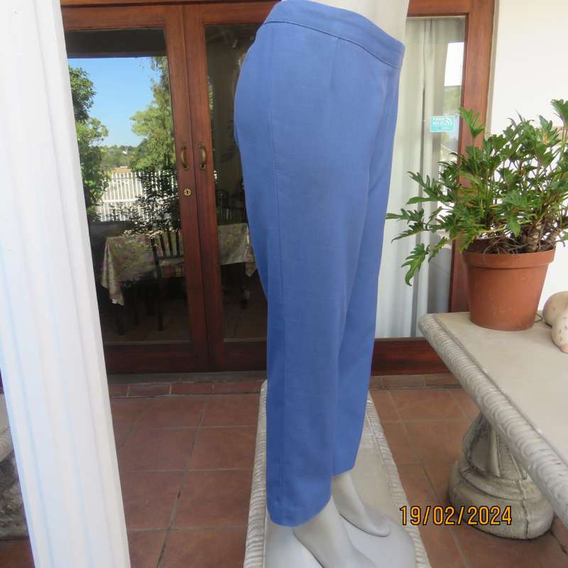 High quality Boutique made cobalt blue dress pants with tapered legs. Size 37. Linen look. As new