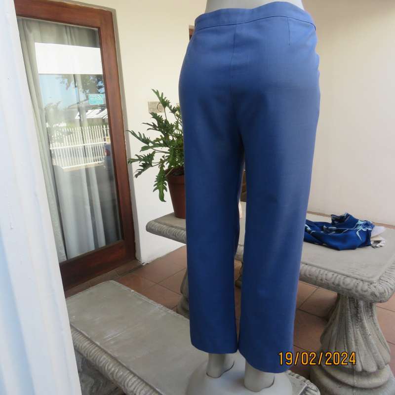 High quality Boutique made cobalt blue dress pants with tapered legs. Size 37. Linen look. As new