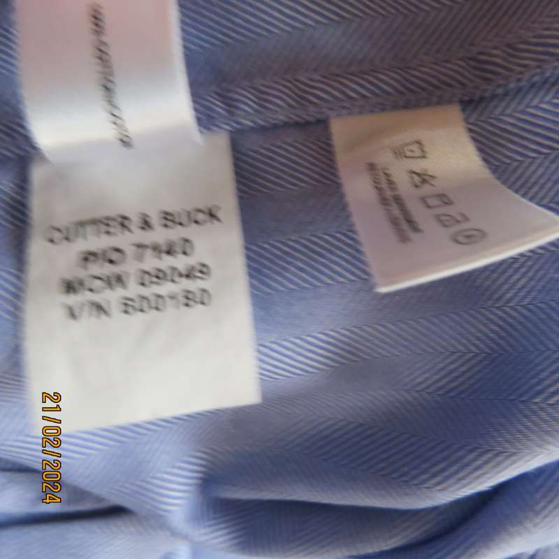 Men`s CUTTER & BUCK long sleeve 100% cotton dress shirt. From USA. Size XL. Brand new cond.