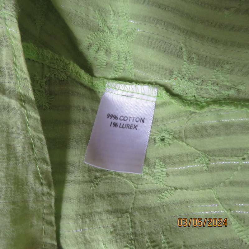 Stunning fresh green capped sleeve top with lurex and embroidery by MILADY`S size 44. As new.