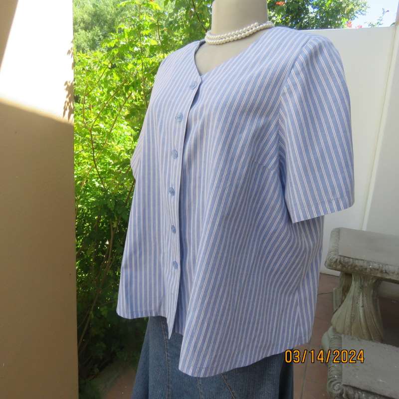 Comfy loose blue/white vertical striped button down polycotton top. V neckline. By LYNETTE size 42.