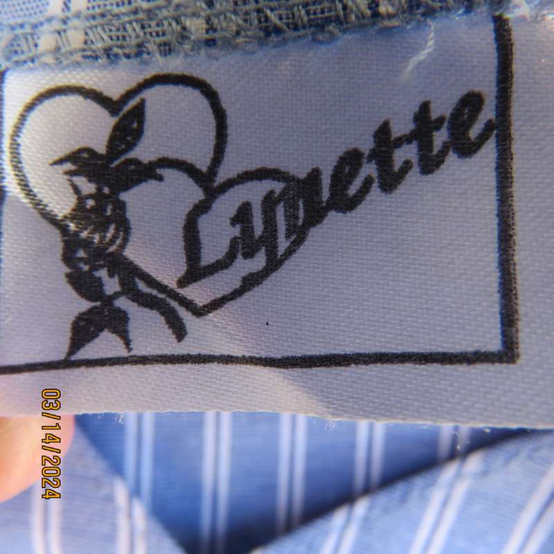 Comfy loose blue/white vertical striped button down polycotton top. V neckline. By LYNETTE size 42.