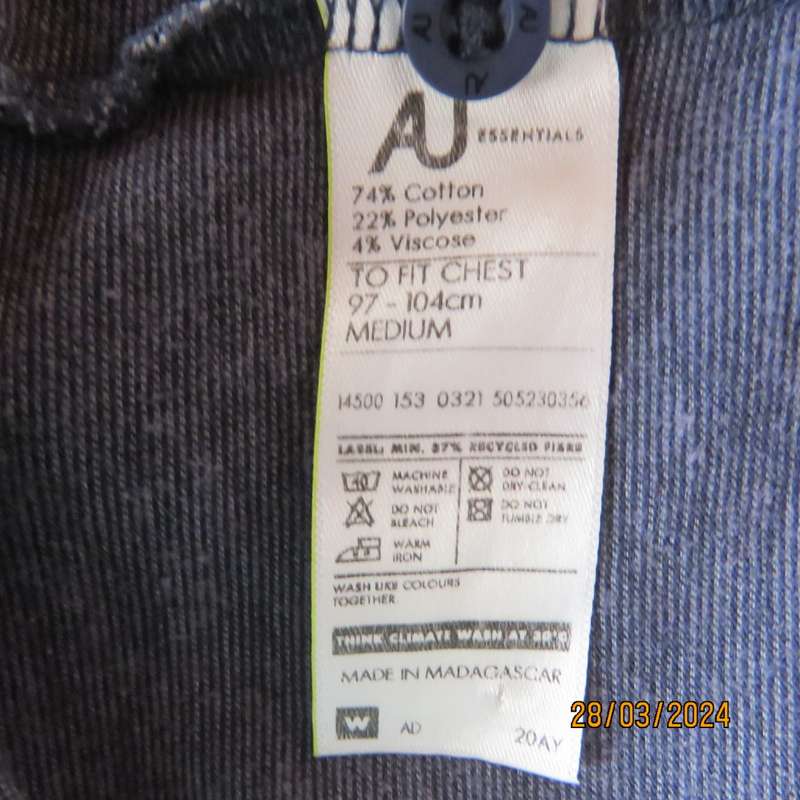 WOOLWORTHS warm dark denim blue long sleeve men`s top size Med. 3 button opening. As new.