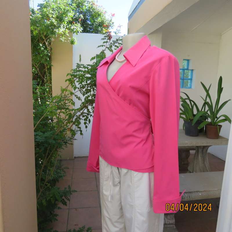 Beautiful crimson pink cross over long sleeve top size 38/14 by BE YOURSELF. With collar. Good cond