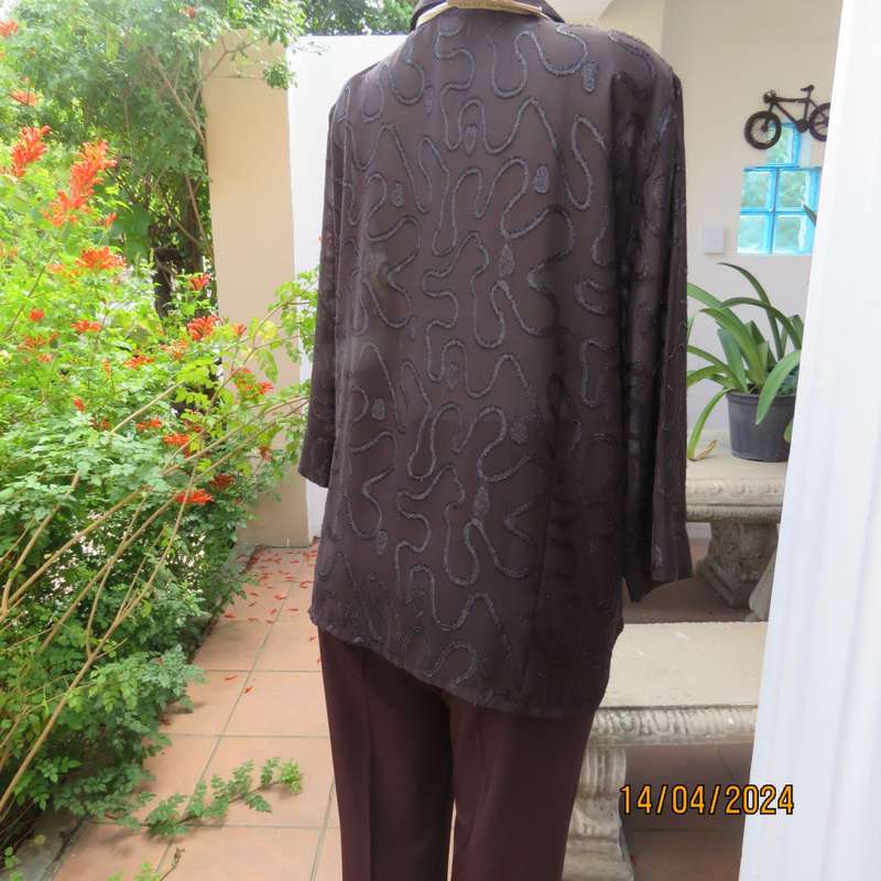 Glamour short sleeve brown sheer top with silver/brown twirl decorations. Size 42 by SECRET NZ