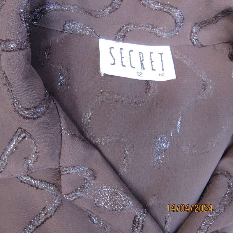 Glamour short sleeve brown sheer top with silver/brown twirl decorations. Size 42 by SECRET NZ