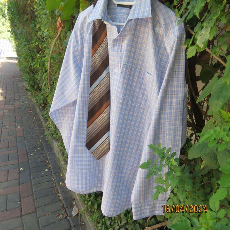 Handsome light blue/white check/blue/brown lines size XXL men`s WOOLWORTHS polycotton shirt.As new