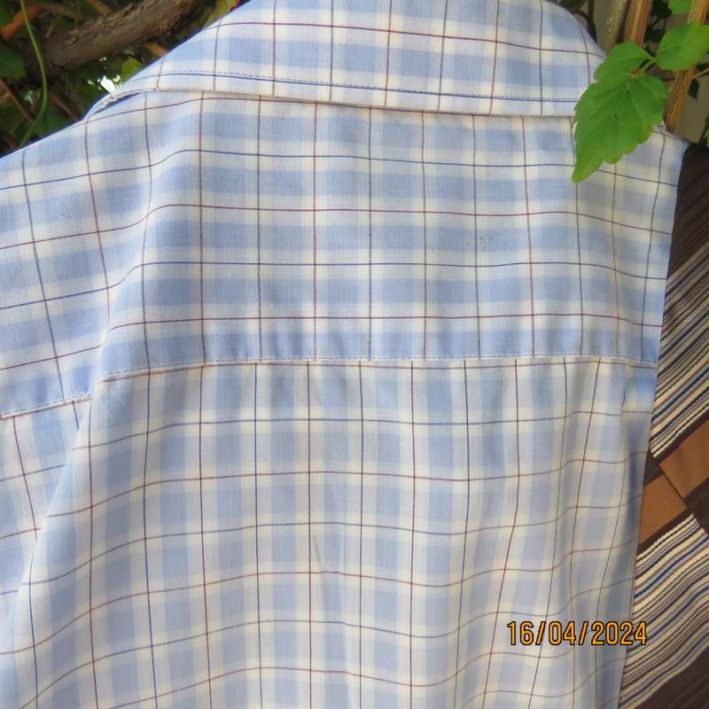 Handsome light blue/white check/blue/brown lines size XXL men`s WOOLWORTHS polycotton shirt.As new