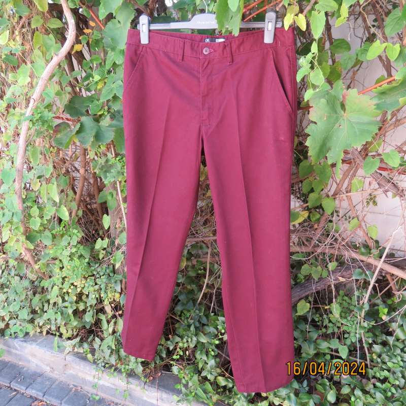Casual men`s straight leg dark maroon Chino pants in polycotton, Size 34 by OR, New condition.