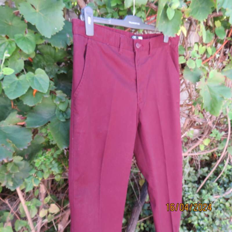 Casual men`s straight leg dark maroon Chino pants in polycotton, Size 34 by OR, New condition.