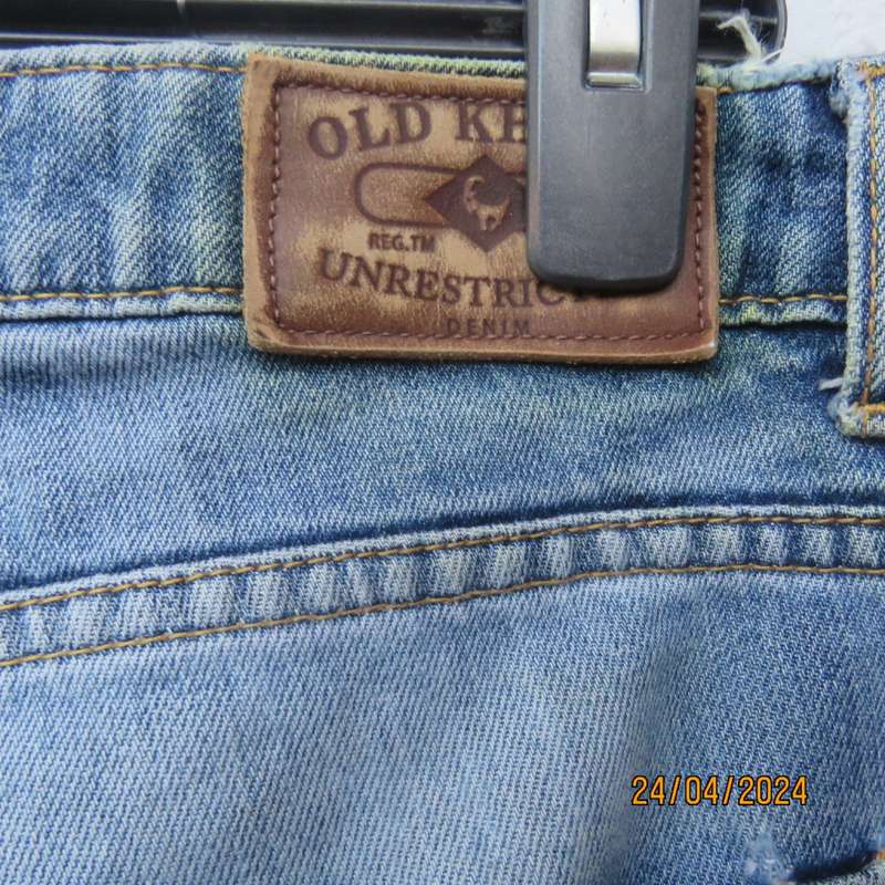 High quality OLD KHAKI distressed look Men`s jeans size 34. In 100% cotton. Very good cond.