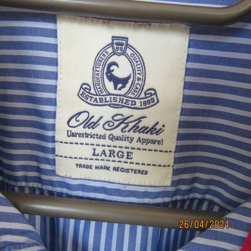 Fabulous men`s OLD KHAKI long sleeve 100% cotton blue/white striped shirt. Size Large. As new.