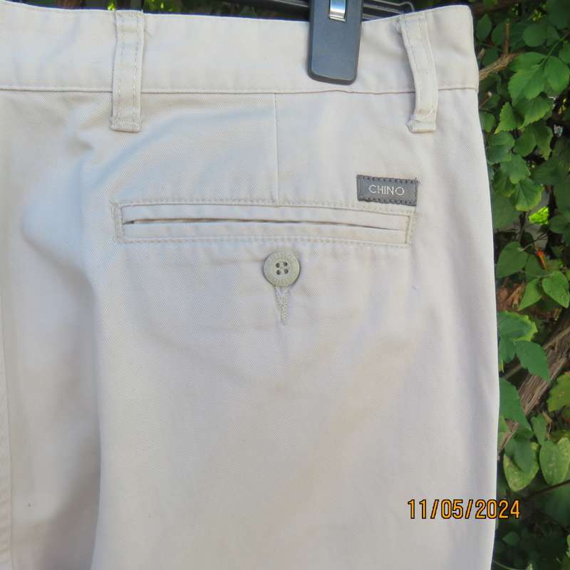 WOOLWORTHS pure cotton light beige Chino pants size 34. Inner leg 77cm. Pockets sides/back.As new