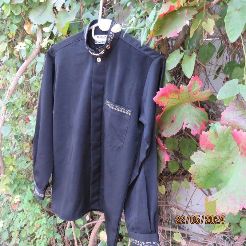 black long sleeve shirt by TOP MAN size 8/9 years.