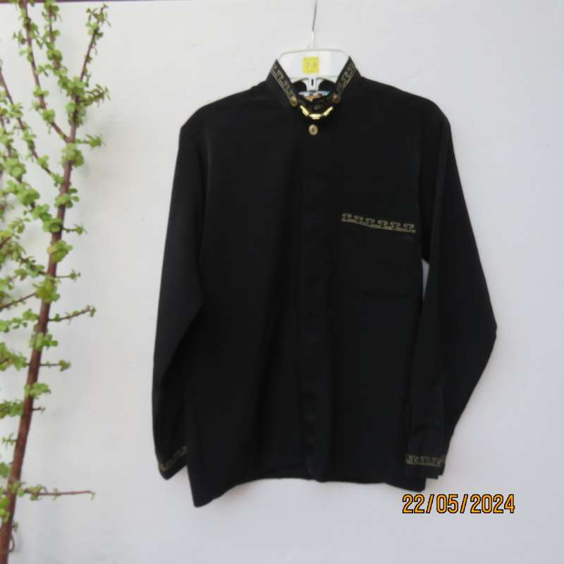 black long sleeve shirt by TOP MAN size 8/9 years.