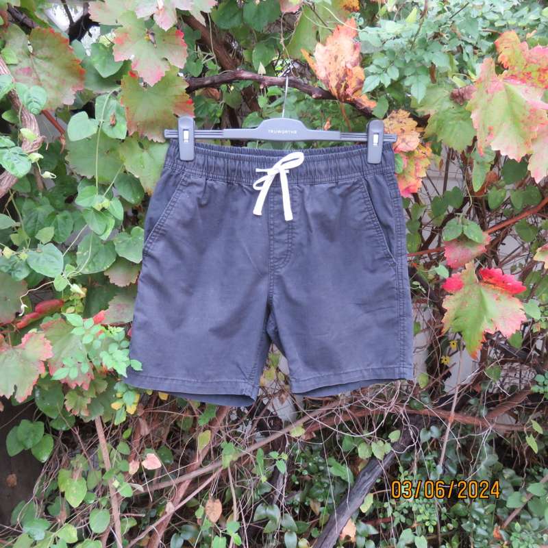 COTTON ON men`s black cotton short with wash-out look. Drawstring/elastic waist. Size Small - 30.