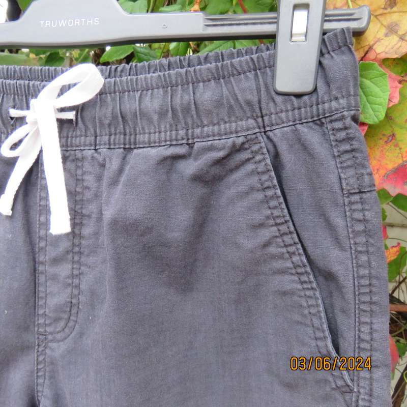 COTTON ON men`s black cotton short with wash-out look. Drawstring/elastic waist. Size Small - 30.