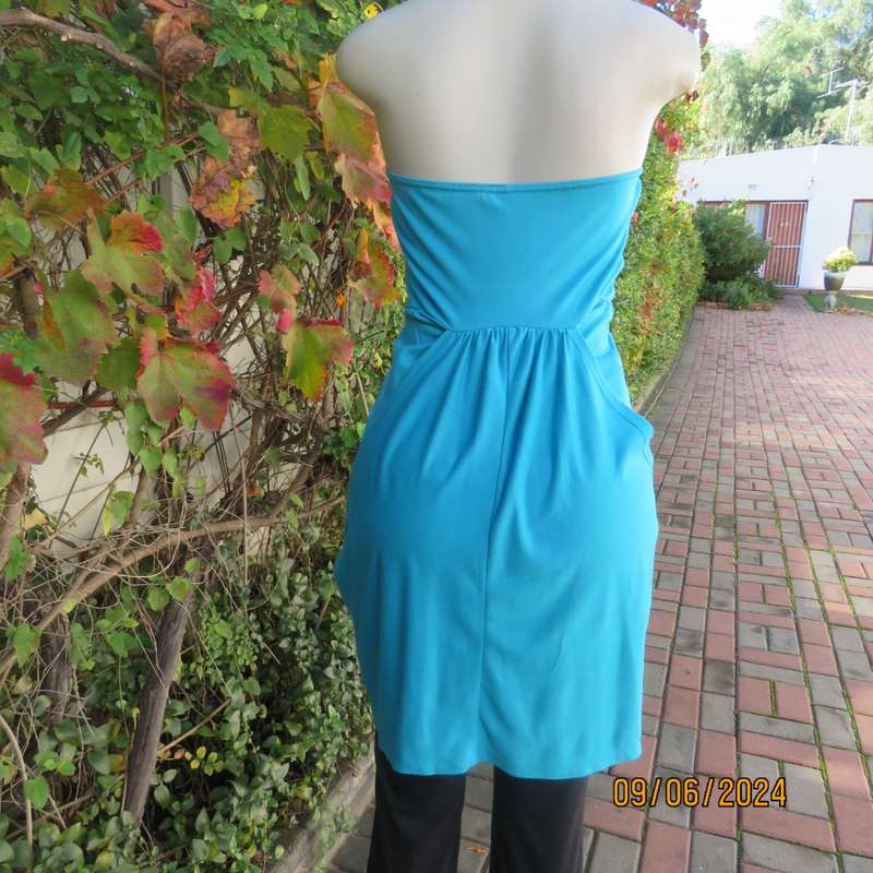 Sweet strapless unique mini dress/top in light jade cotton. Some stretch. Strapless.Size 33 by LEGIT