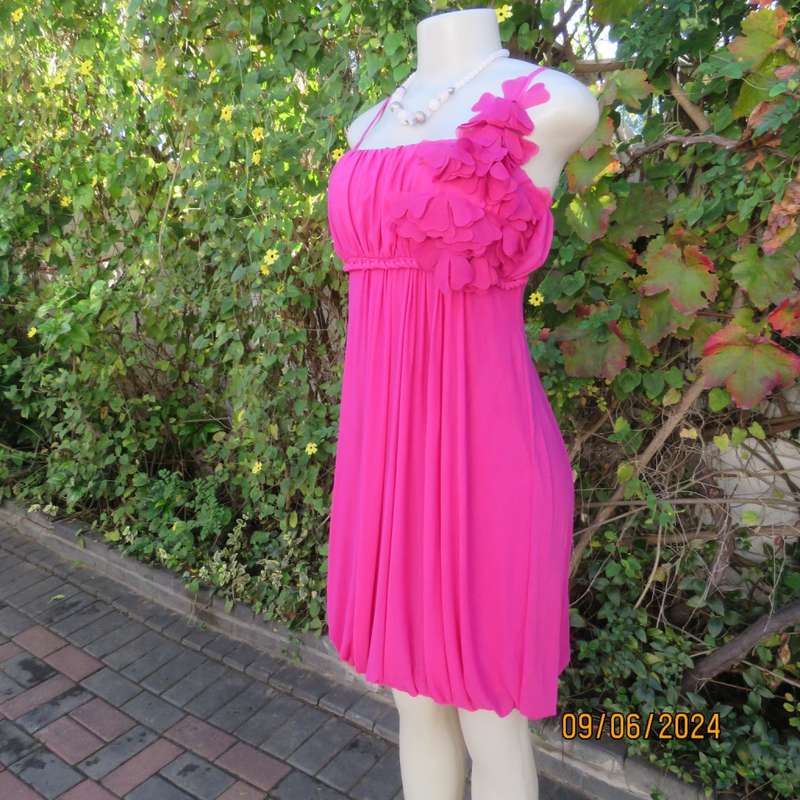 Sexy magenta pink balloon style strappy dress in 2 layer stretch polyester fabric. By MILA size 34.
