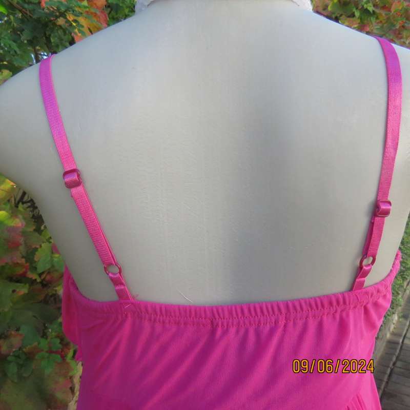 Sexy magenta pink balloon style strappy dress in 2 layer stretch polyester fabric. By MILA size 34.
