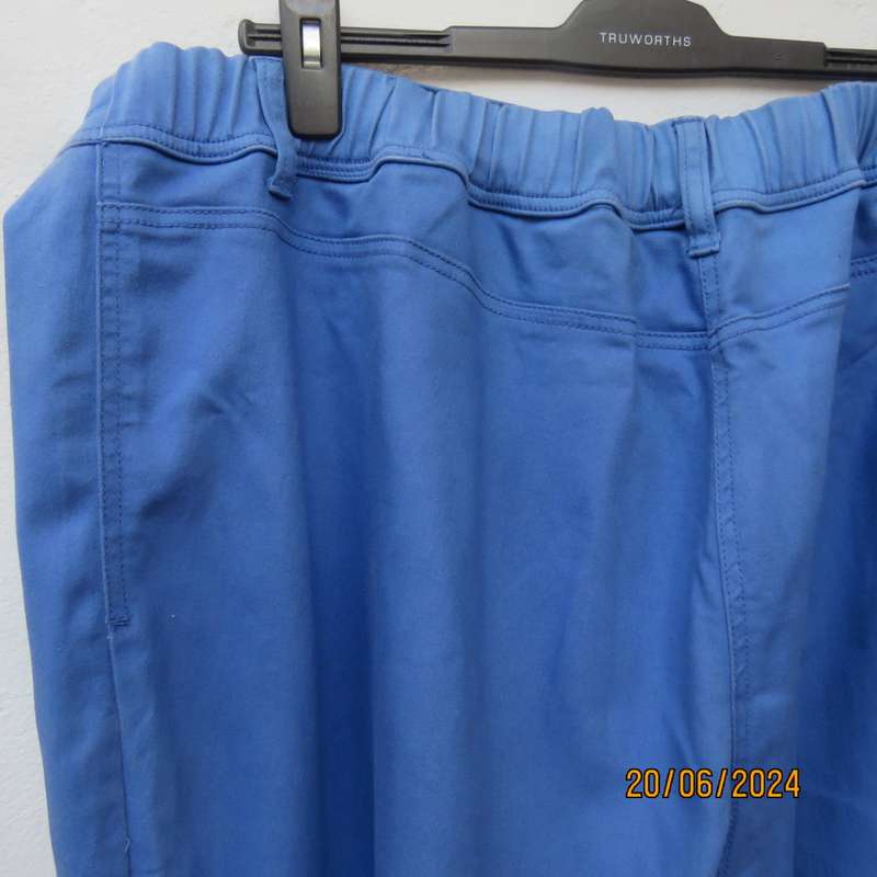 Cobalt blue DONNA CLAIRE size 50 polycotton stretch pants. Flat front/elasticated waist back.