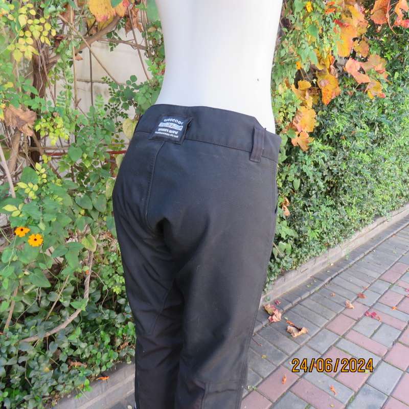 Ladies KULCHA adventure apparel black motorbike pants size 38. Padded knees. Brand new cond.