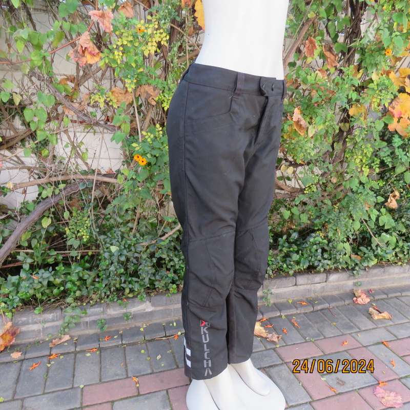 Ladies KULCHA adventure apparel black motorbike pants size 38. Padded knees. Brand new cond.