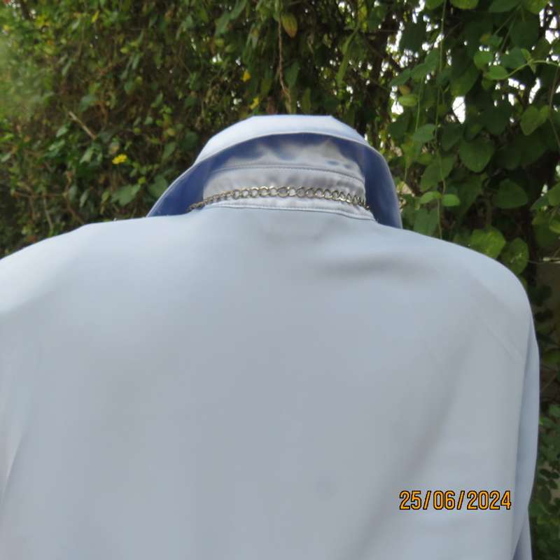 Stunning luxury cornflower blue silky soft polyester long sleeve top. Satin collar/cuffs ext.Size 40