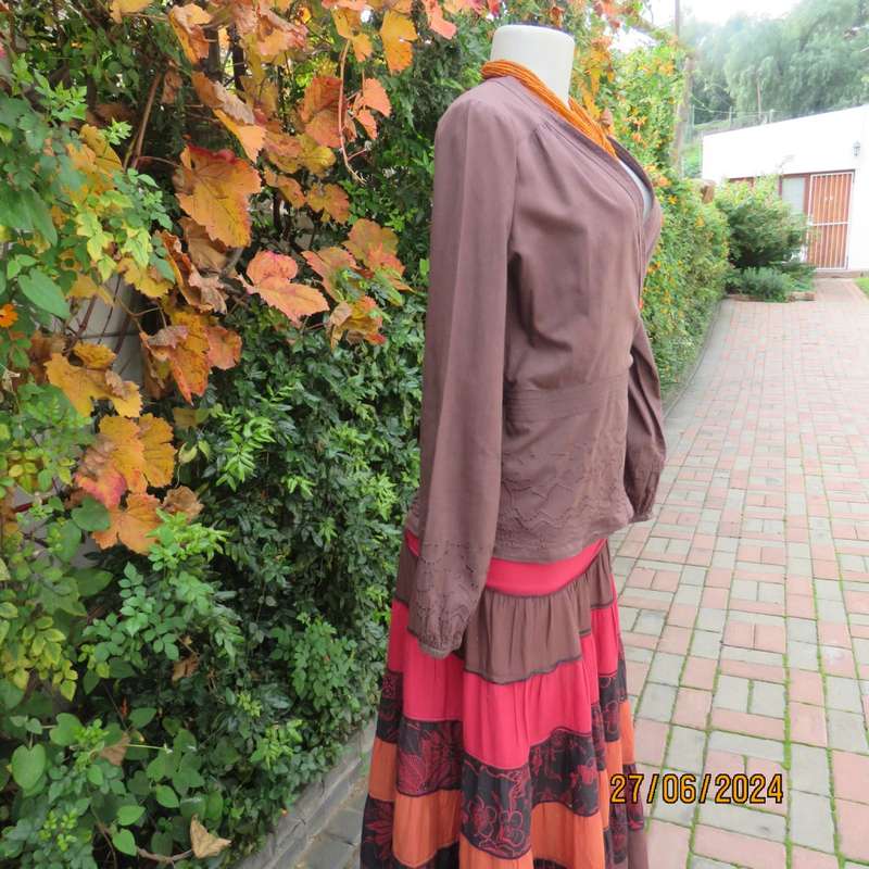 Attractive med brown fold over peplum long sleeve top by SPIRIT from IRELAND. Size 37.Embroidered.