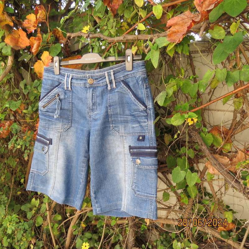 Men`s blue denim jean shorts by OUTBACK RED size 35. Pockets galore. As new condition.