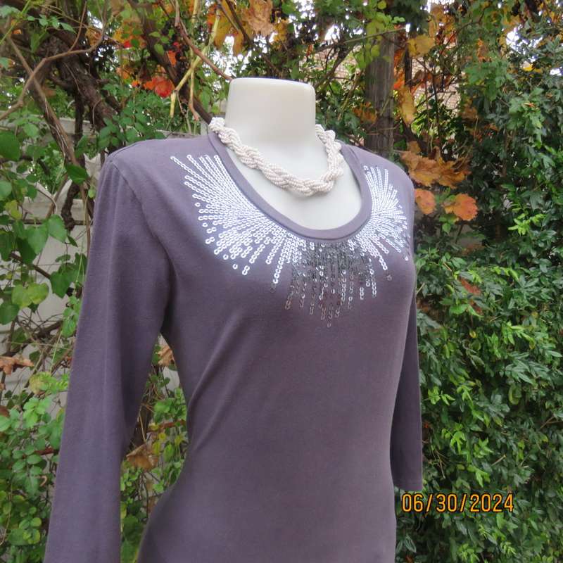 Fabulous long grey cotton stretch evening/day wear long sleeve top.Sequin decoration. By KELSO 34/36