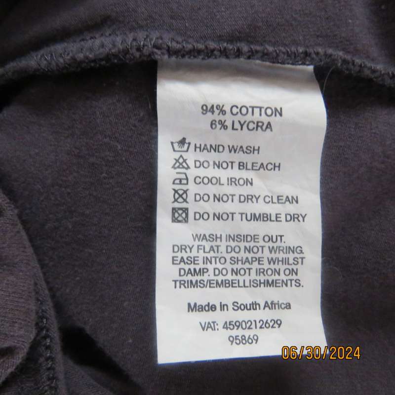 Fabulous long grey cotton stretch evening/day wear long sleeve top.Sequin decoration. By KELSO 34/36