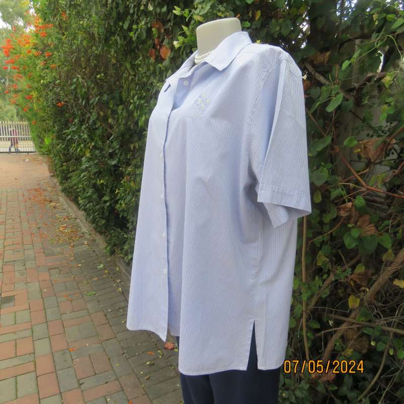 Smart casual blue/white embossed vertical striped polycotton top. By COLLINS Australia. size 44.