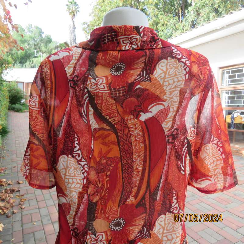 Make a statement in this autumn colour creased polyester CONTEMPO button down top size 36.