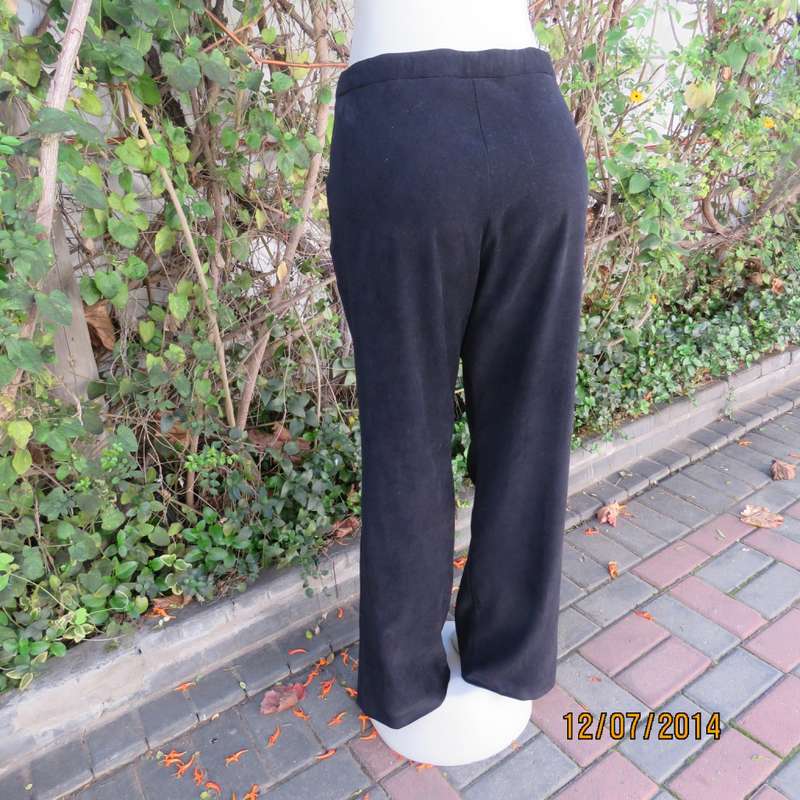 Warm stretch polyester/suede look bootcut black pants size 40 by KELSO. New condition.