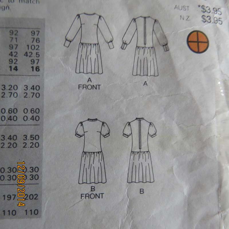 Sewing pattern by BUTTERICK 4831 for vintage dress size 36/12. In very good condition.