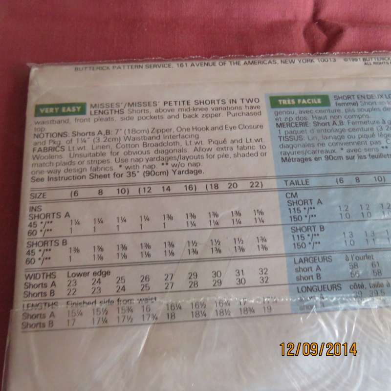 Sewing pattern by BUTTERICK 5517 for ladies short 2 versions in size 42 to 46. As new