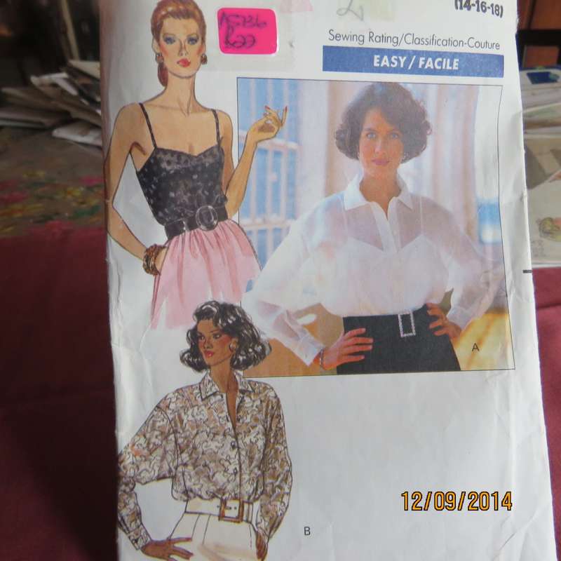Sewing pattern by Butterick 4476 for beautiful 3 version blouse for size 38 to 42. Good condition.