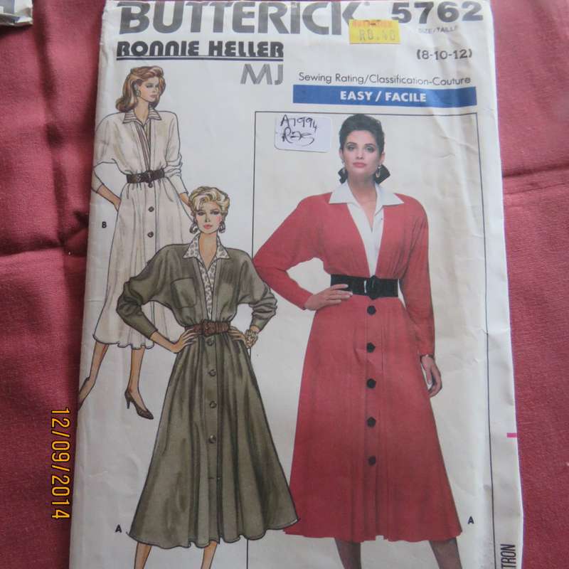 Sewing pattern by BUTTERICK 5762 for button down dress size 32 to 36. New condition