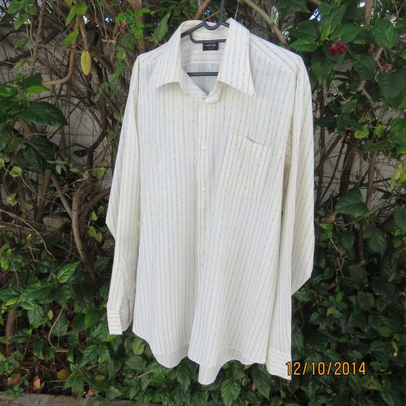 Good quality Men's CAMBRIDGE long sleeve cream striped shirt. One pocket. Used but good cond.