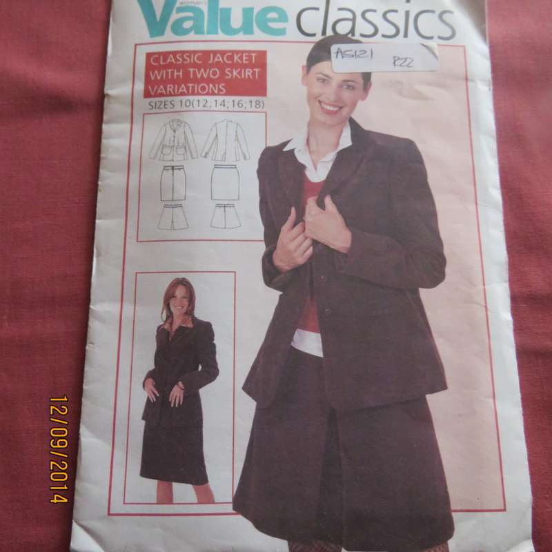 Sewing pattern by VALUE Classics sizes 10 to 18 for blazer and 2 version skirts. As new.