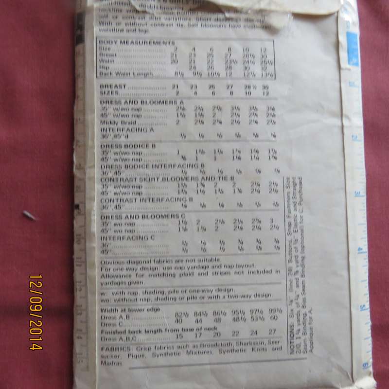 Sewing pattern for lovely girls dress size 2 to 12 by BUTTERICK 6186. Also little bloomers! Good con