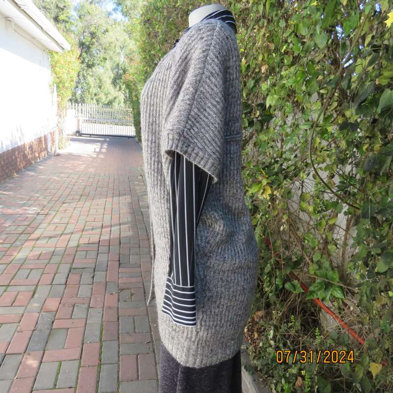COSTA BLANCA Spain mottled grey double breast cardigan with 45% mohair.Size 36. New condition.
