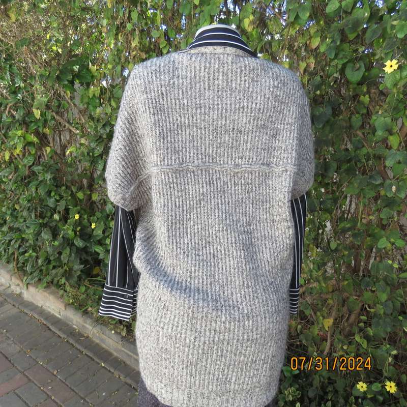 COSTA BLANCA Spain mottled grey double breast cardigan with 45% mohair.Size 36. New condition.