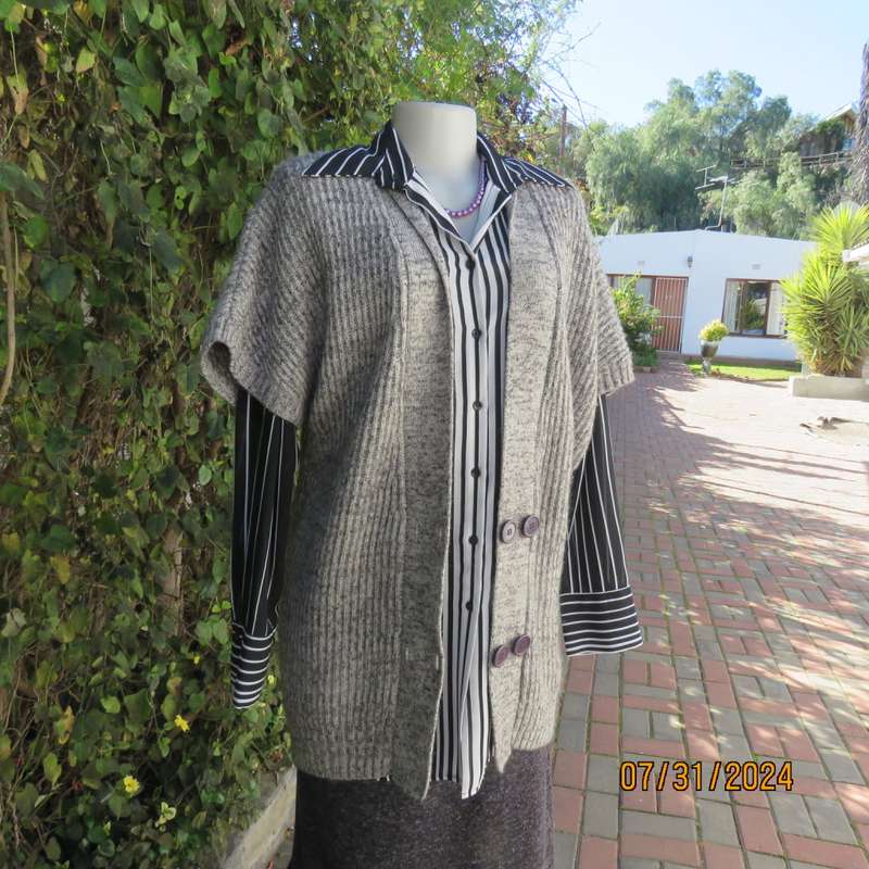 COSTA BLANCA Spain mottled grey double breast cardigan with 45% mohair.Size 36. New condition.
