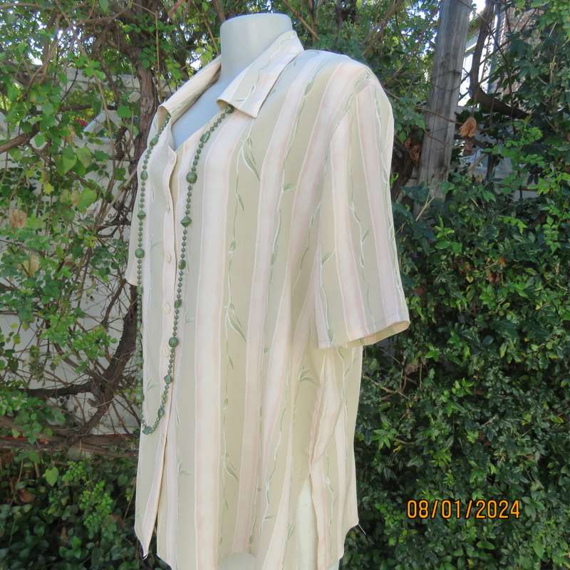 Elegant button down open V and collar top. Peach/green/cream pattern stripes. Size 42. New condition
