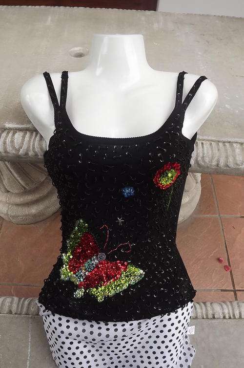 Trendy  Top with sequense and bead decoration.- As  new!