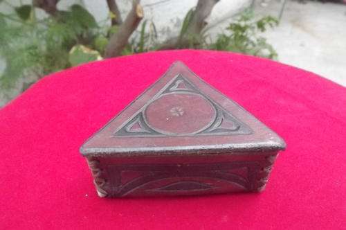 Vintage Leather Jewellery Box - Special Item!