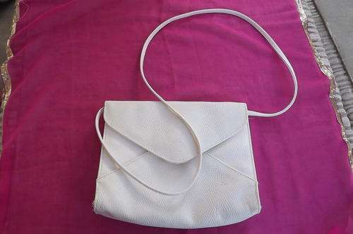Vintage Desiree White Sling Bag