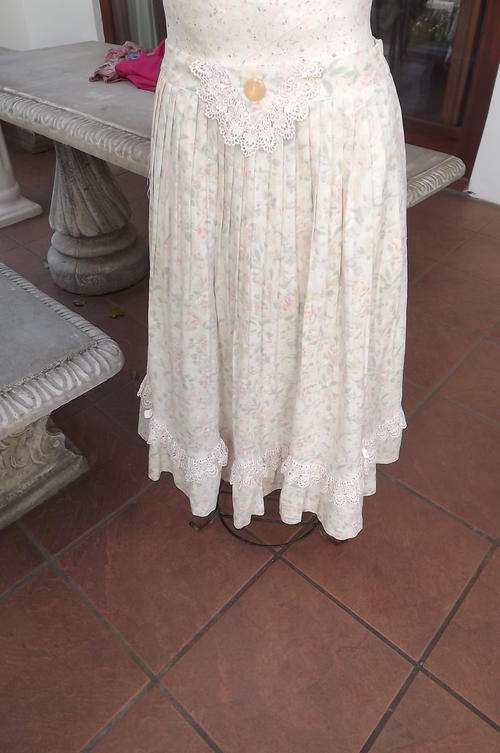 Vintage Fully Lined Linen Skirt by Aimilian - size 34